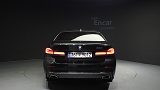 BMW 5-SERIES G30 2022