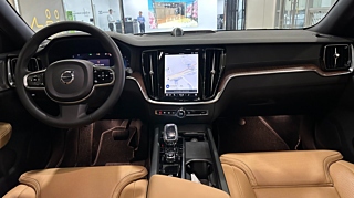 VOLVO V60 CROSS COUNTRY 2023