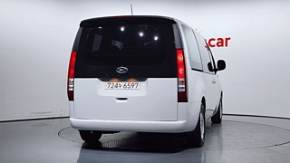 HYUNDAI STARIA 2021