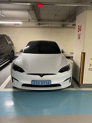 TESLA MODEL S 2023