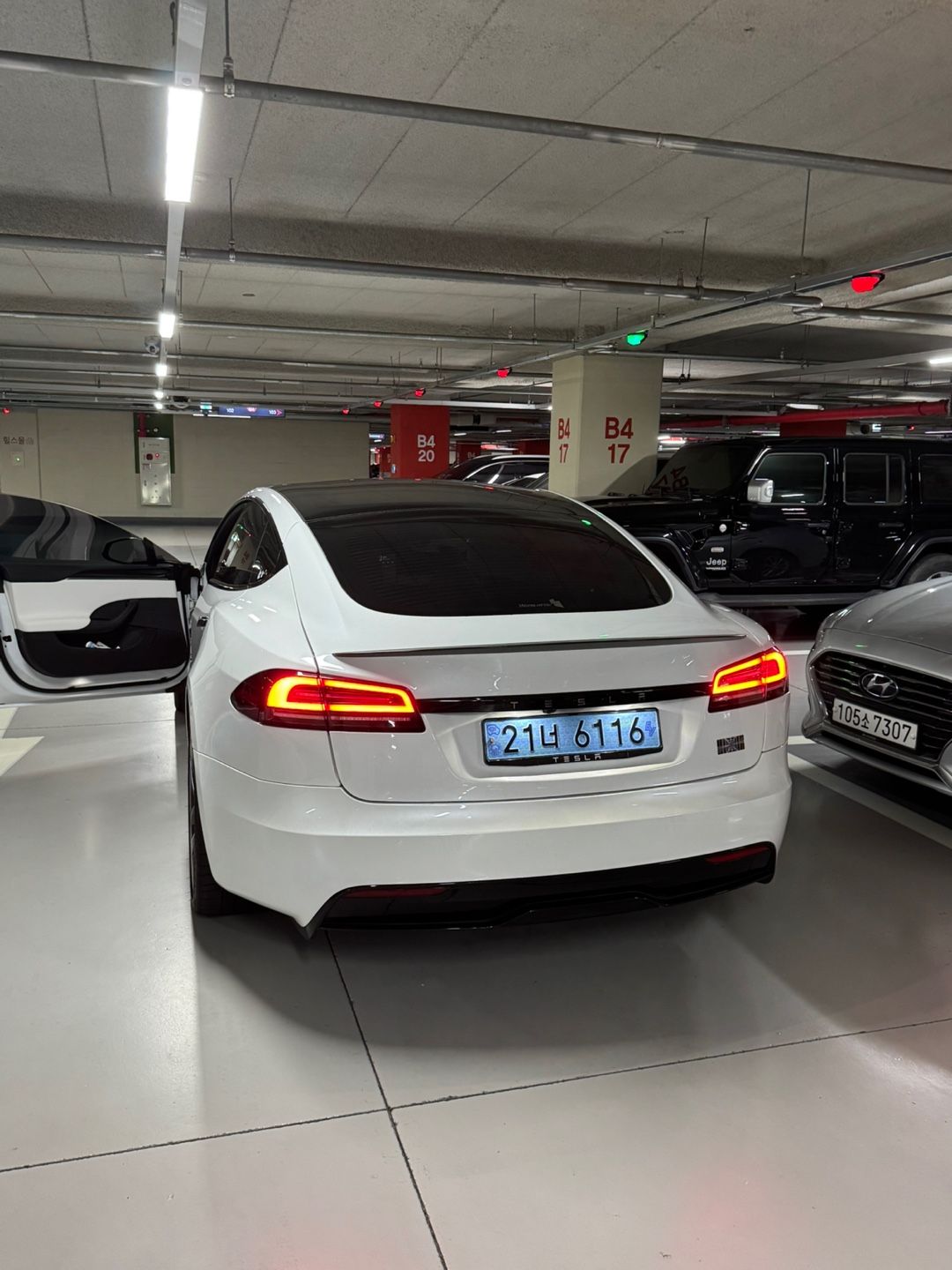 TESLA MODEL S 2023