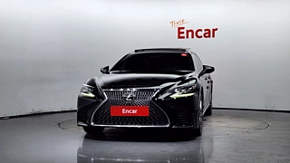 LEXUS LS500 2018