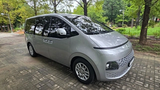 HYUNDAI STARIA 2023