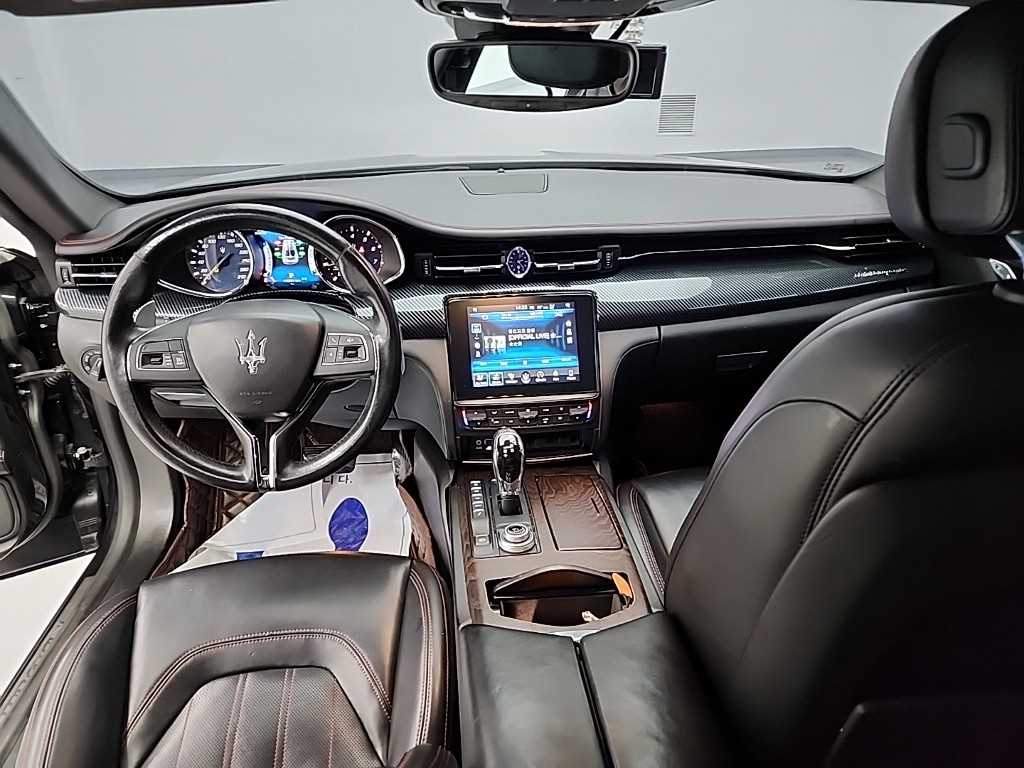 MASERATI QUATTROPORTE 2017