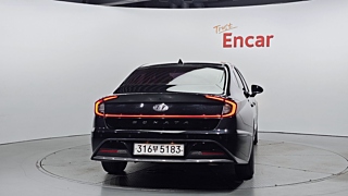 HYUNDAI SONATA DN8 2021