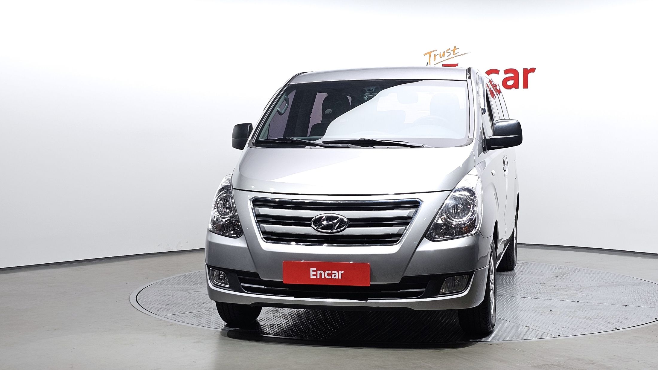 HYUNDAI STAREX GRAND 2016