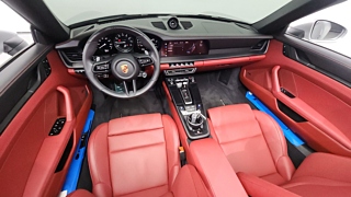 PORSCHE 911 992 2024
