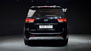 KIA CARNIVAL 2016