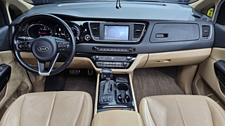 KIA CARNIVAL 2016