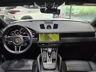 PORSCHE CAYENNE PO536 2021