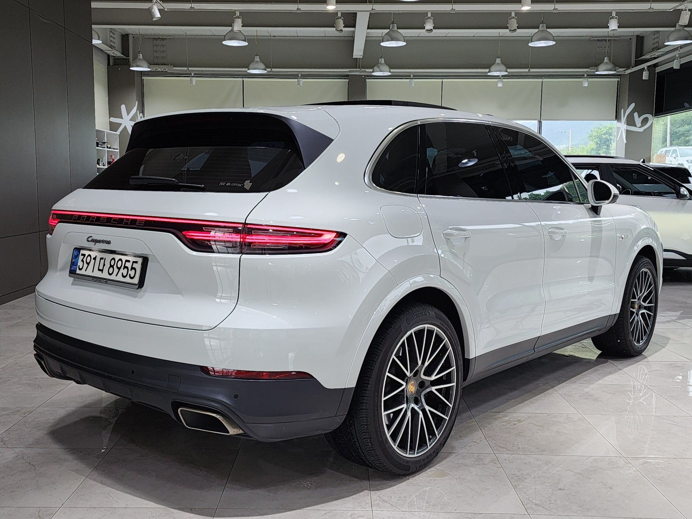 PORSCHE CAYENNE PO536 2021