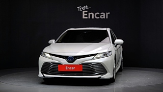 TOYOTA CAMRY XV70 2017