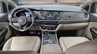 KIA CARNIVAL 2017
