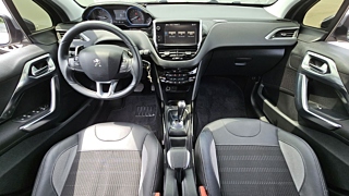 PEUGEOT 2008 2017