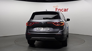 SAMSUNG QM6 2019
