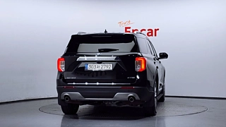 FORD EXPLORER 2021