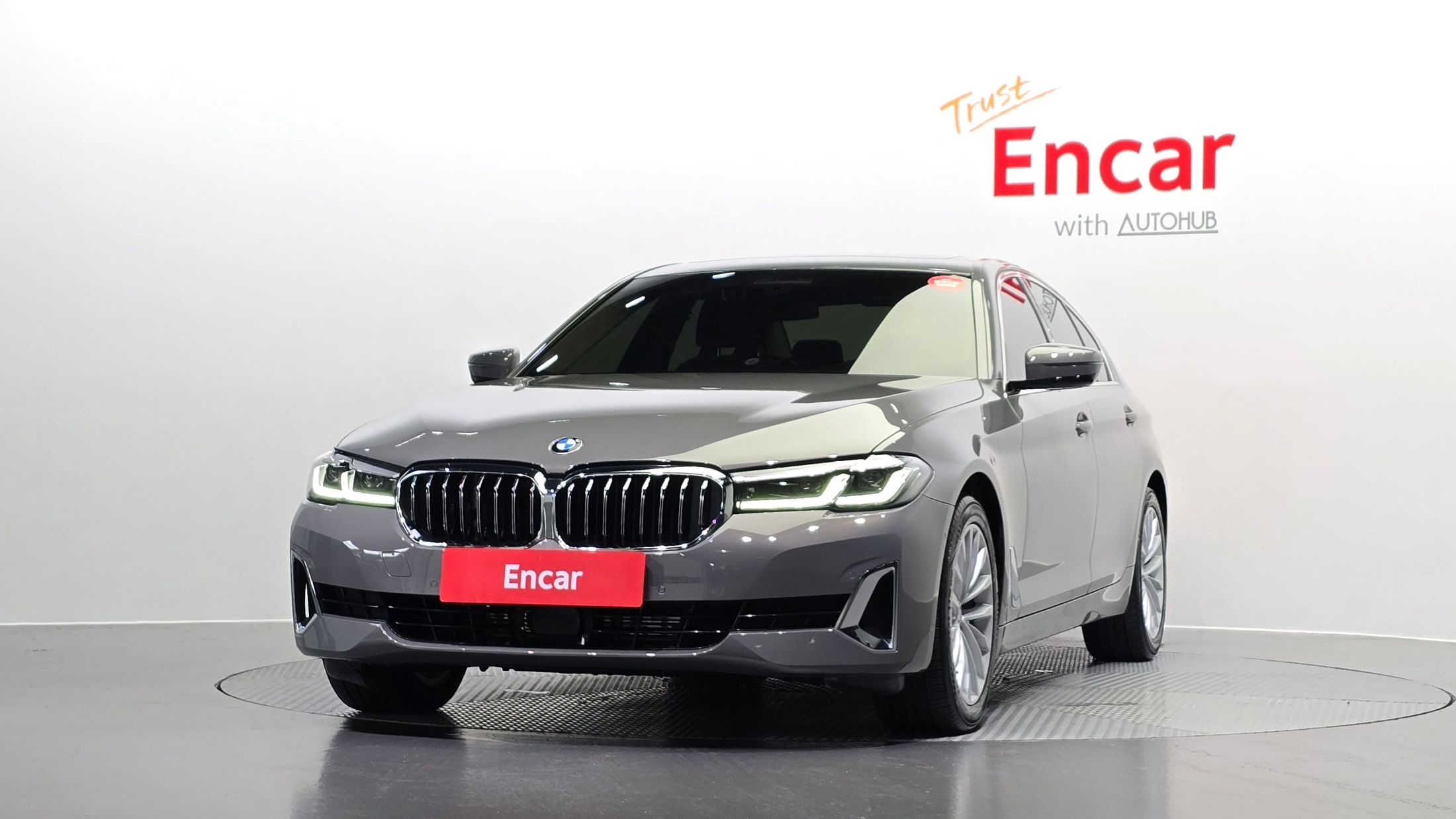 BMW 5-SERIES G30 2022