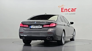 BMW 5-SERIES G30 2022