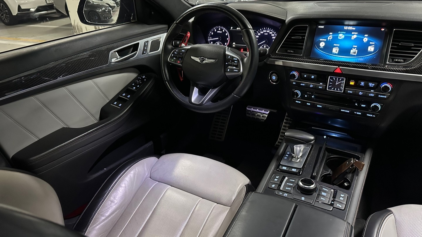 GENESIS G80 2017