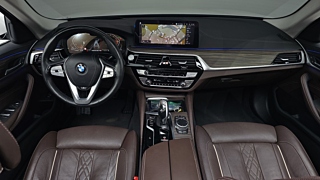 BMW 5-SERIES G30 2021