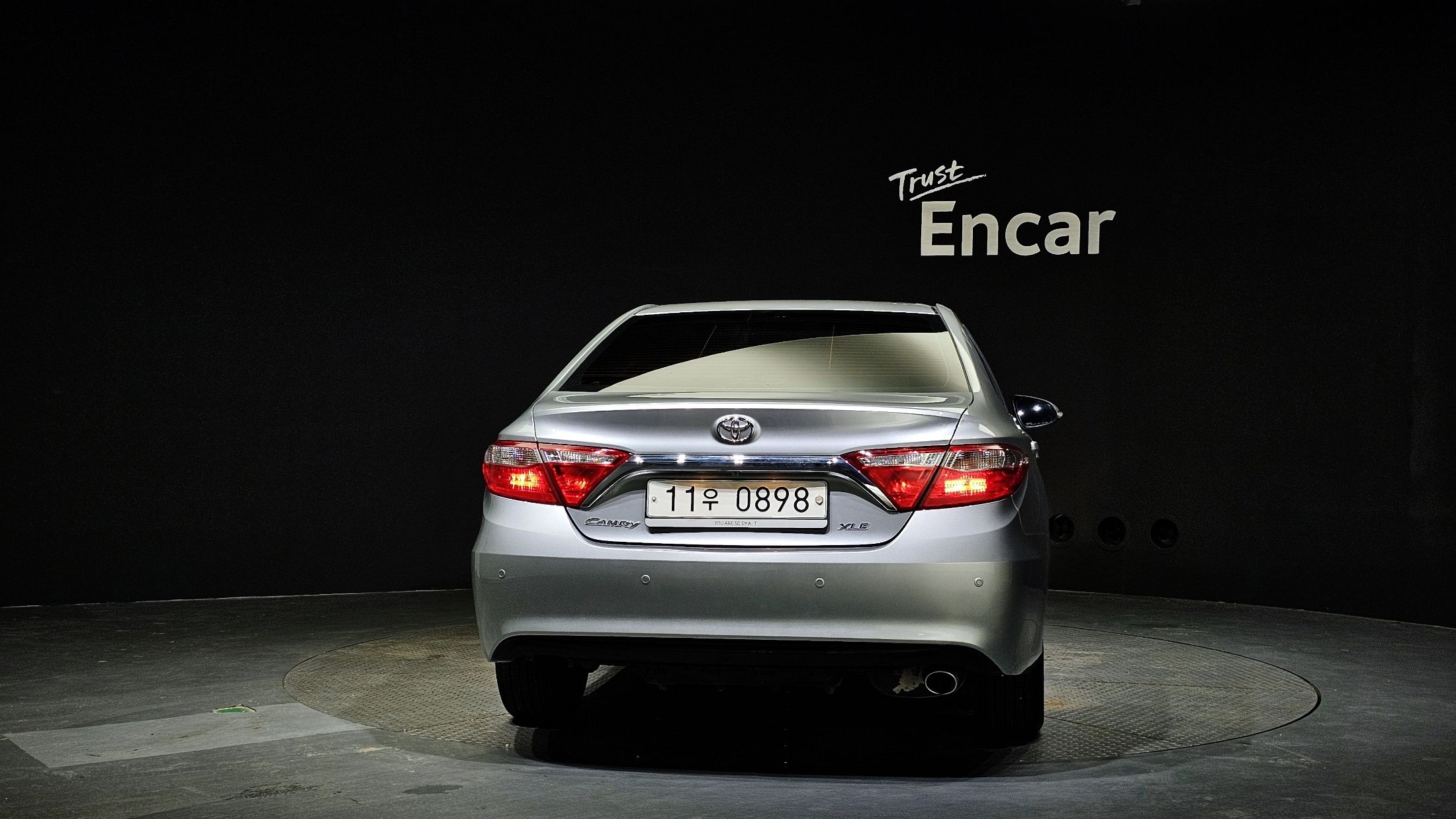 TOYOTA CAMRY 2016