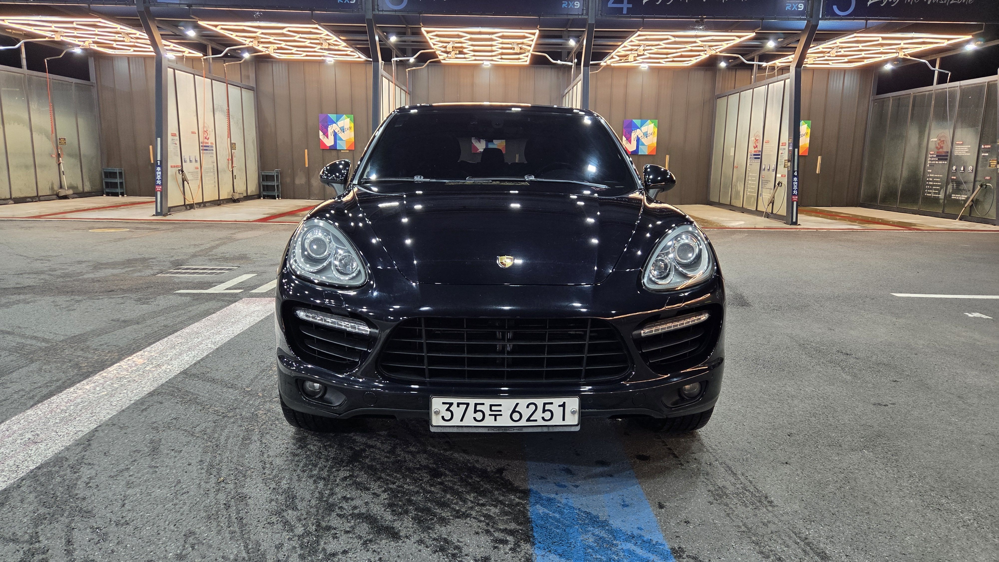 PORSCHE CAYENNE 2011