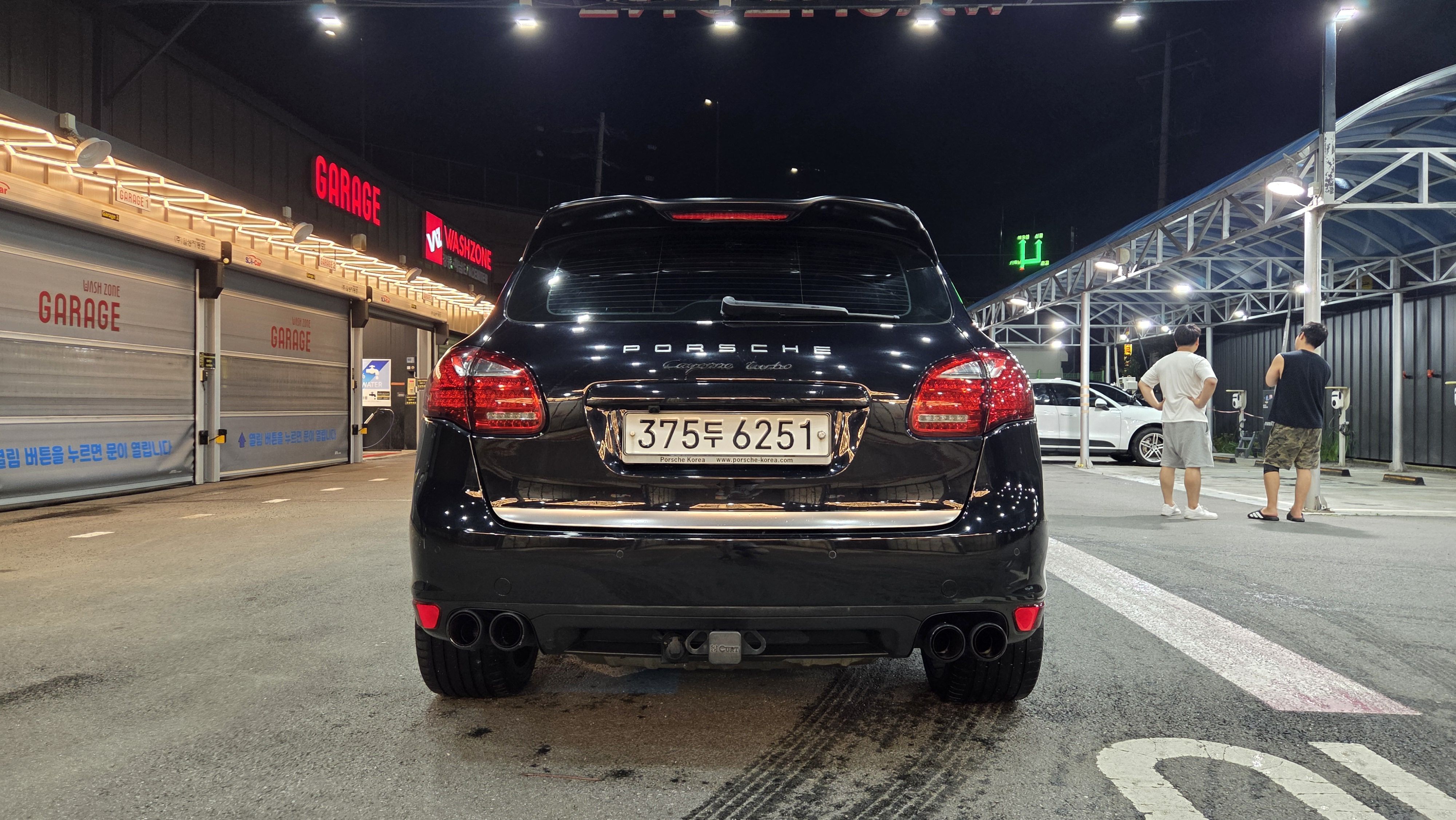 PORSCHE CAYENNE 2011