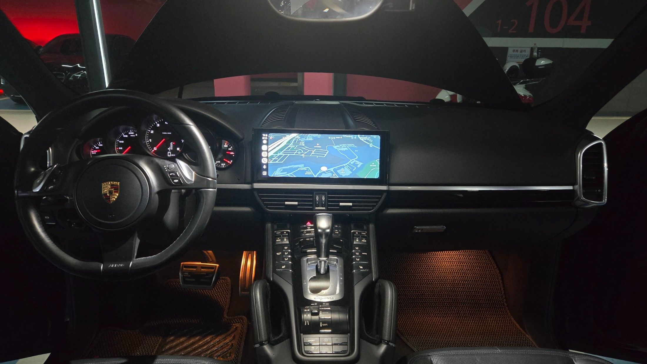 PORSCHE CAYENNE 2011