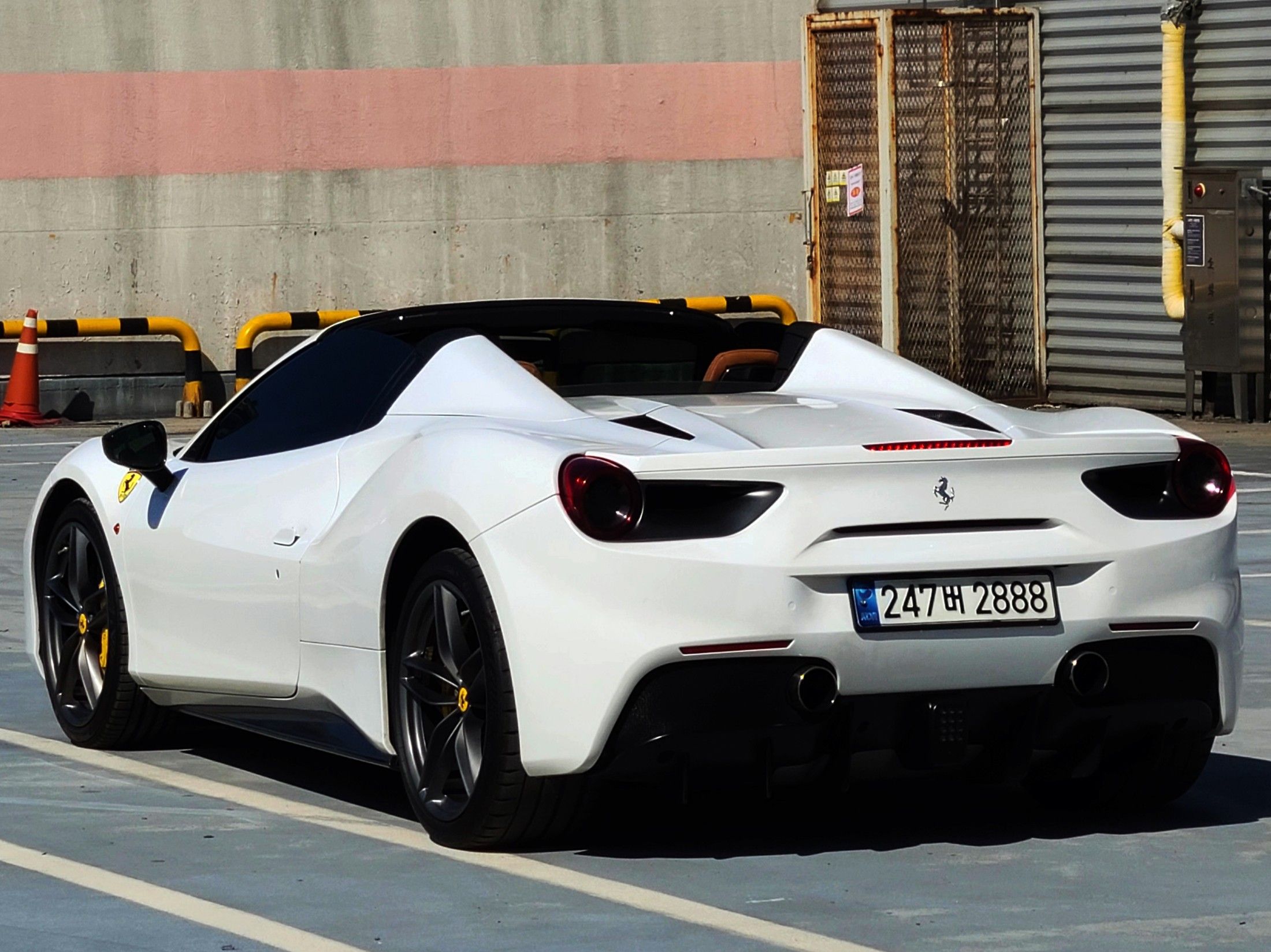 FERRARI 488 SPIDER 2016