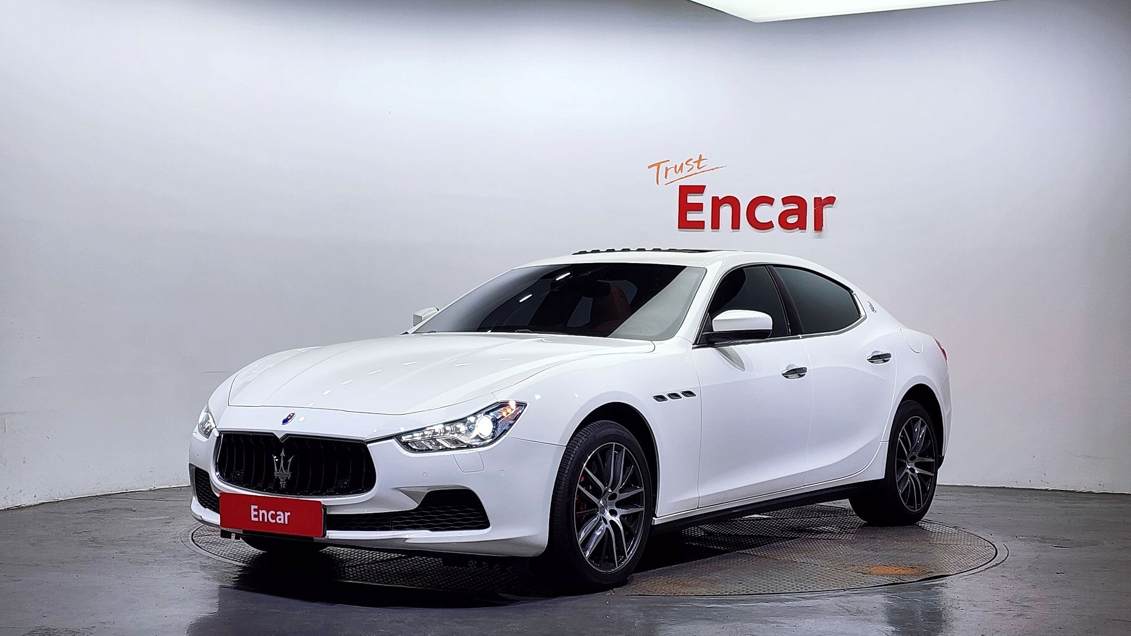 MASERATI GHIBLI 2017