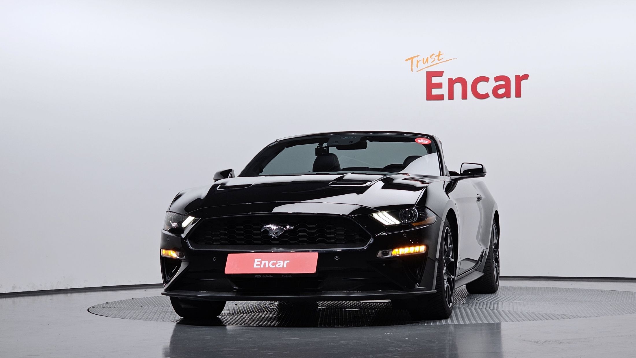 FORD MUSTANG 2020