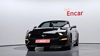 FORD MUSTANG 2020