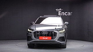 AUDI Q8 4M 2021