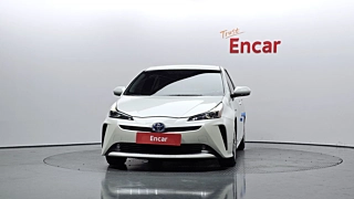 TOYOTA PRIUS 2019