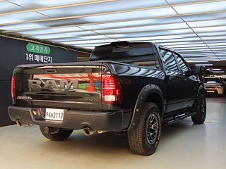 DODGE RAM PICK UP 2016
