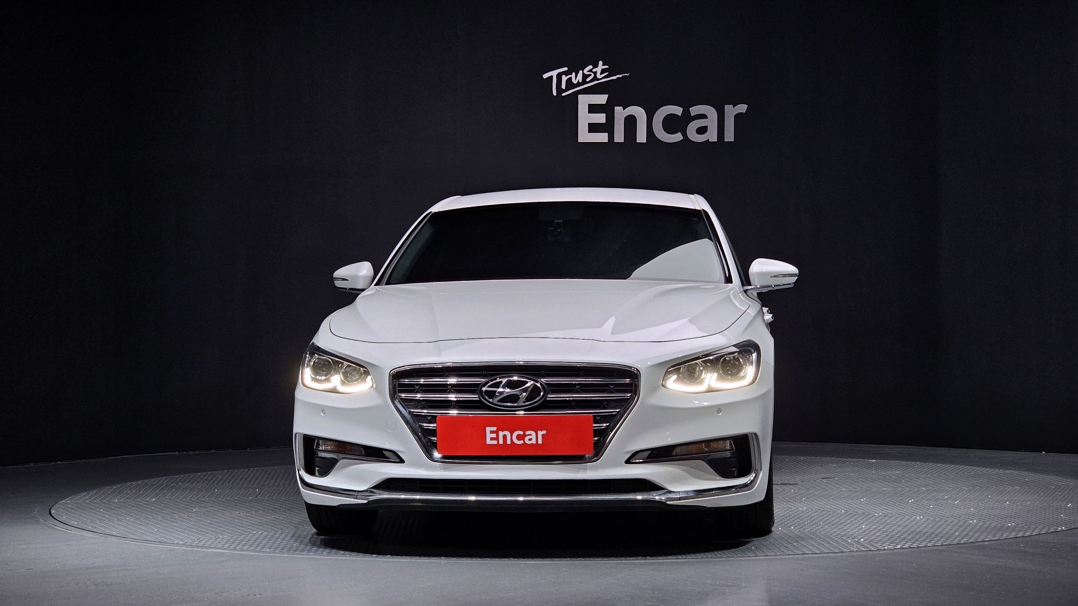 HYUNDAI GRANDEUR IG 2016
