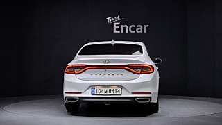 HYUNDAI GRANDEUR IG 2016