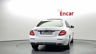MERCEDES BENZ E-CLASS W213 2018