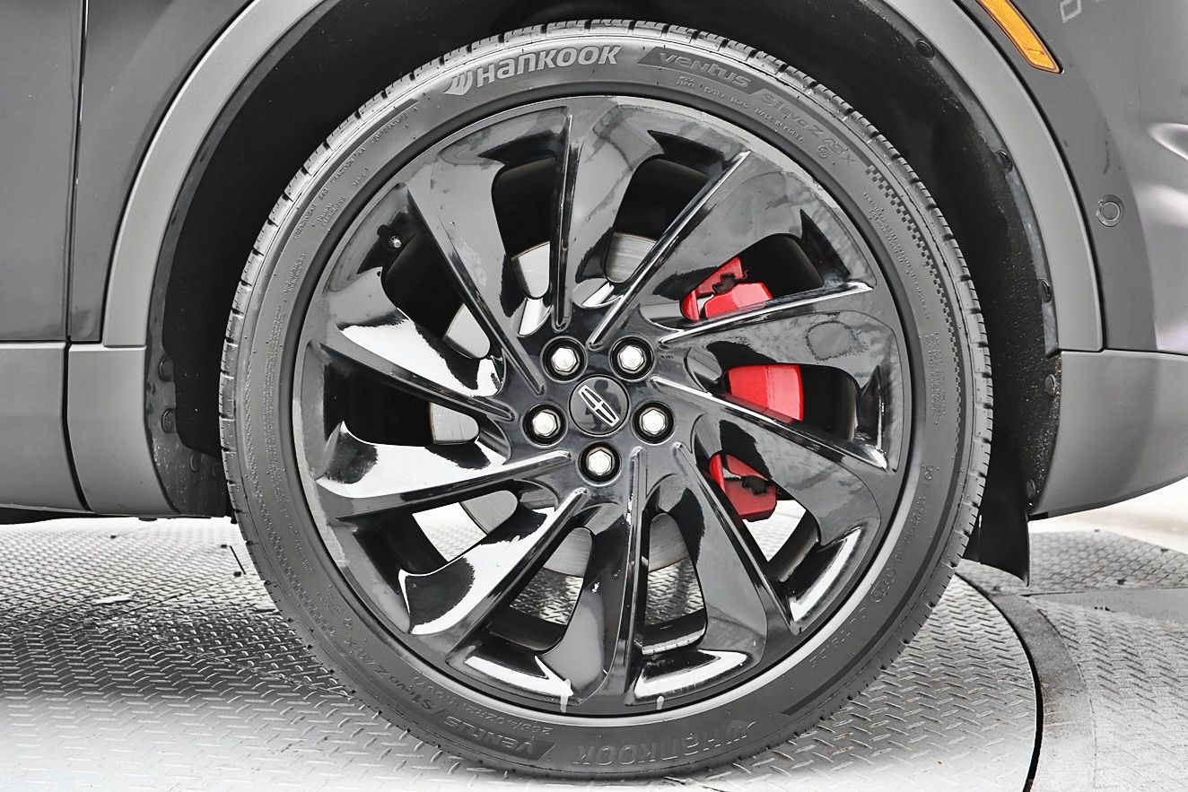 LINCOLN NAUTILUS 2023