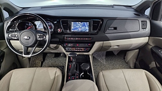 KIA CARNIVAL 2018