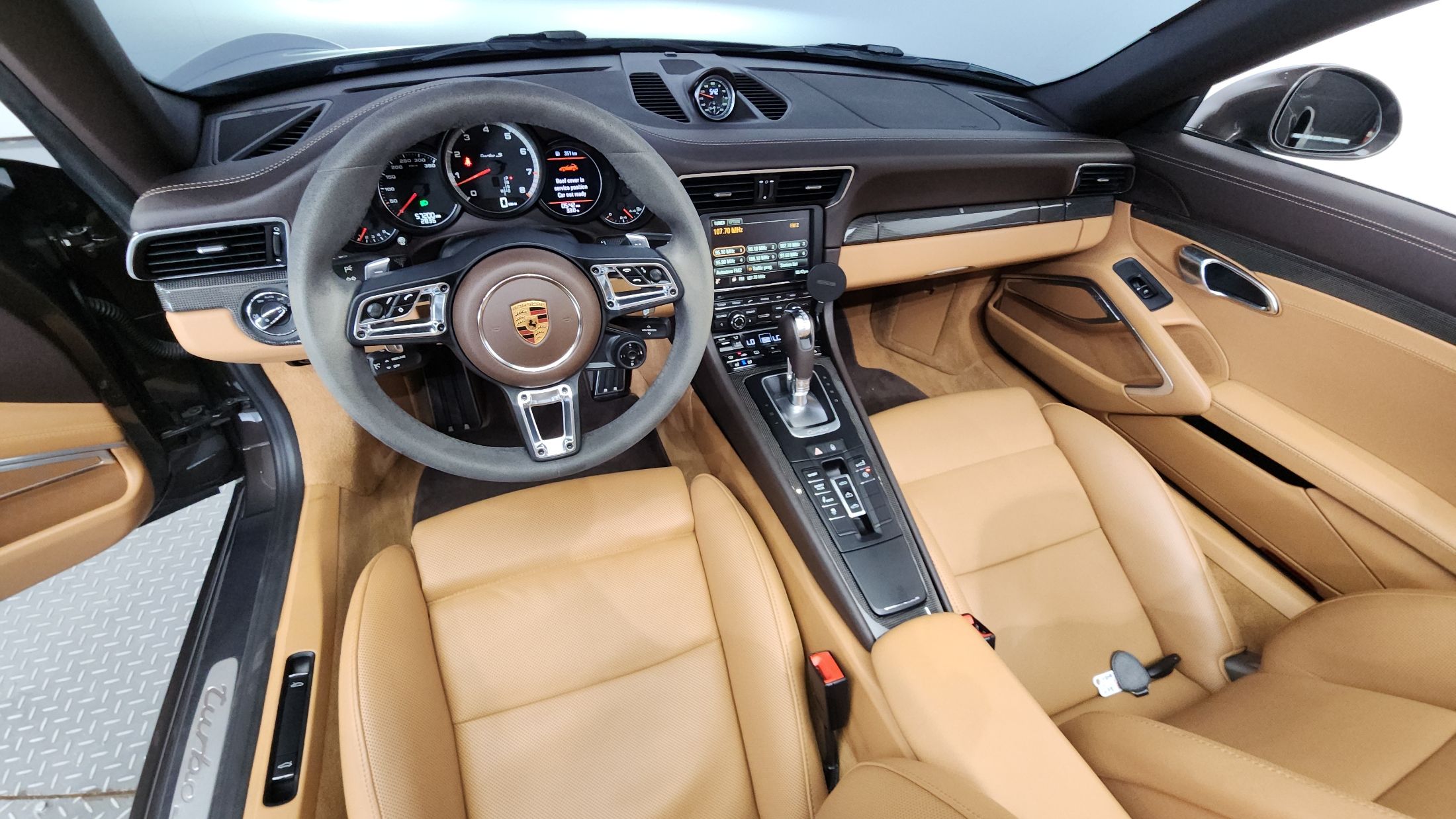 PORSCHE 911 2015