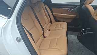 VOLVO S90 2024