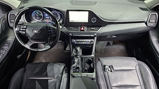 HYUNDAI GRANDEUR IG HYBRID 2017