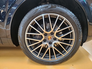 PORSCHE CAYENNE PO536 2019