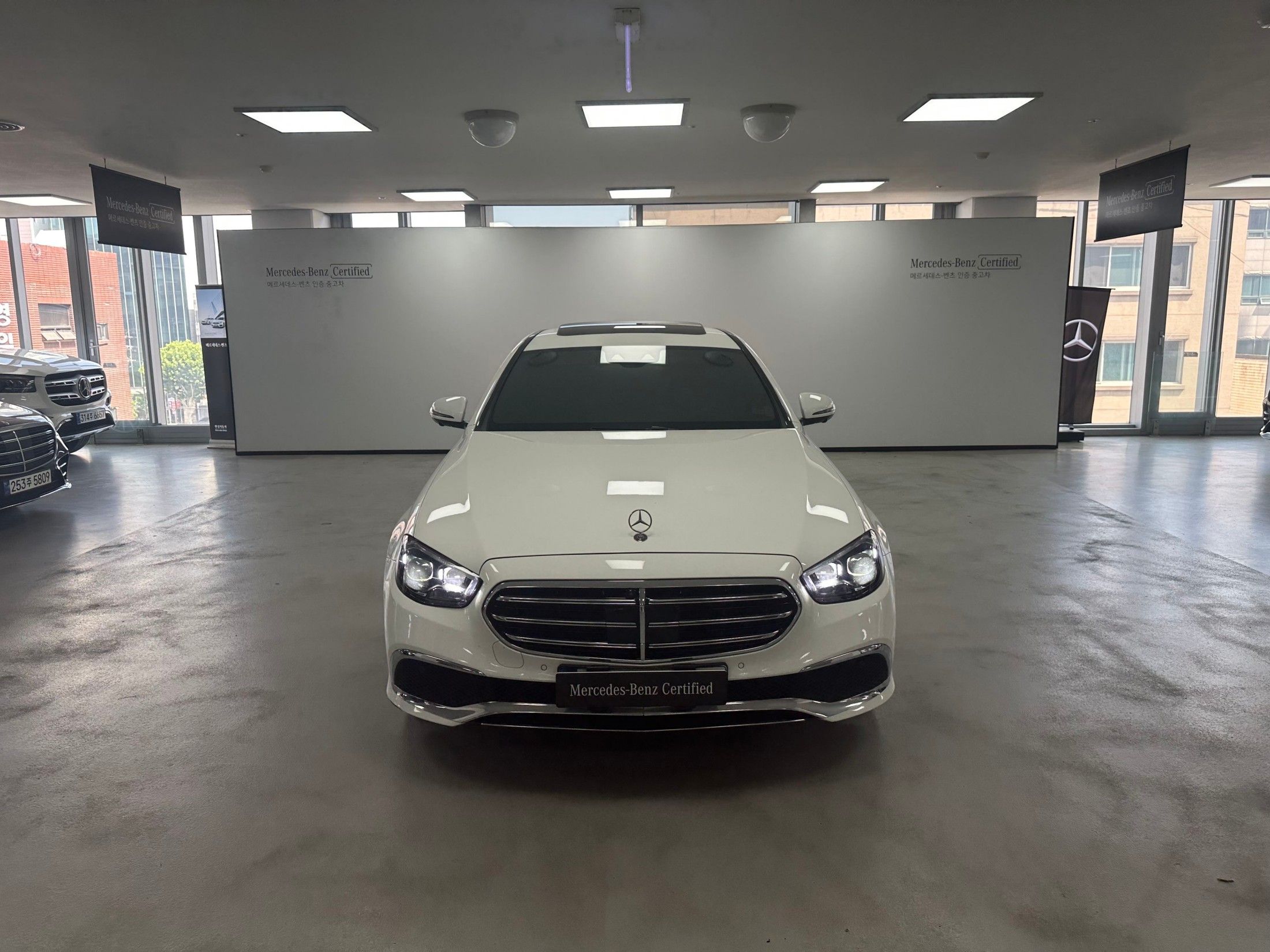 MERCEDES BENZ E-CLASS W213 2021