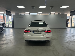MERCEDES BENZ E-CLASS W213 2021