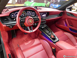 PORSCHE 911 992 2024