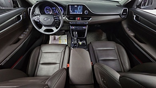 HYUNDAI GRANDEUR IG 2017