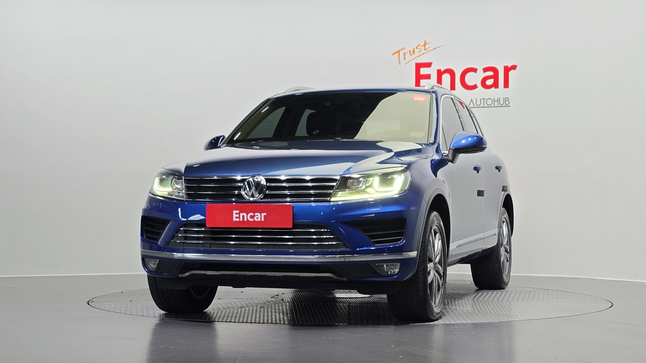 VOLKSWAGEN TOUAREG 2016