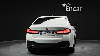 BMW 5-SERIES G30 2023